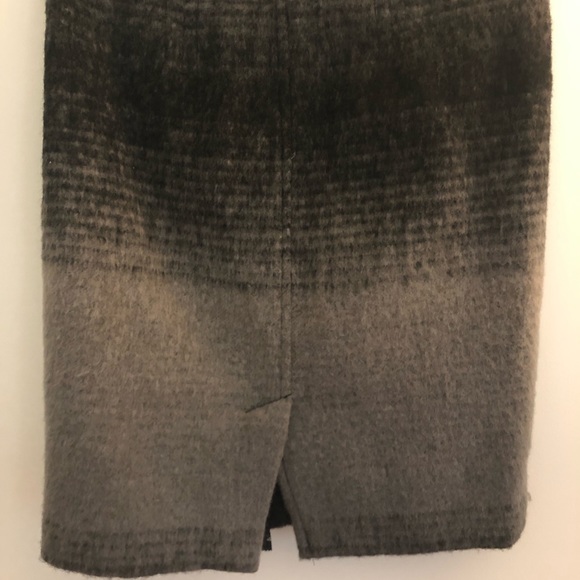 Trina Turk ombré gray wool skirt - Picture 2 of 3